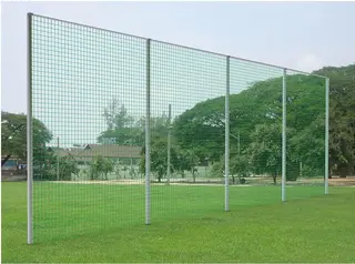 Stoppnett Stolpe Premium 550 cm For 5 m høyt nett | Ovalprofil 120/100mm